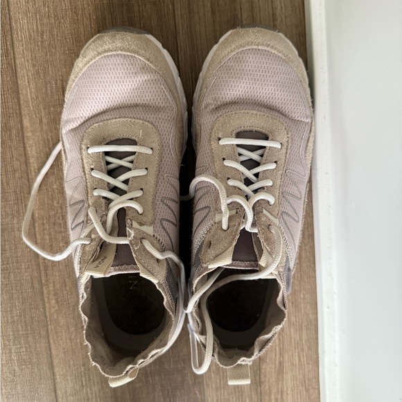 Vionic Shoes - Vionic Women’s Sneakers